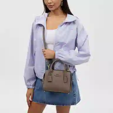 COACH Andrea Carryall 22 Brown