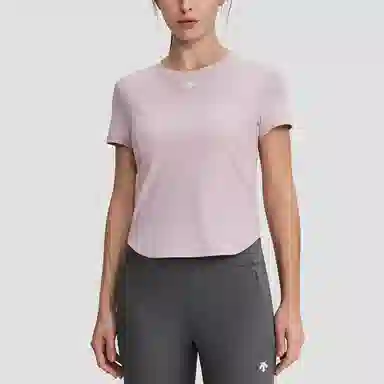 DESCENTE WOMENS TRAINING logo T