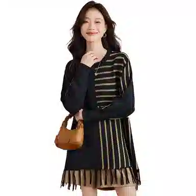 曲韩 圆领宽松中长款毛衣 女款 黑色