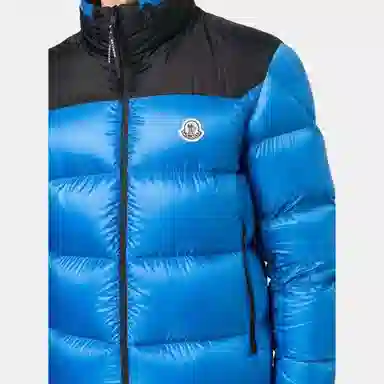 Moncler FW22 Logo