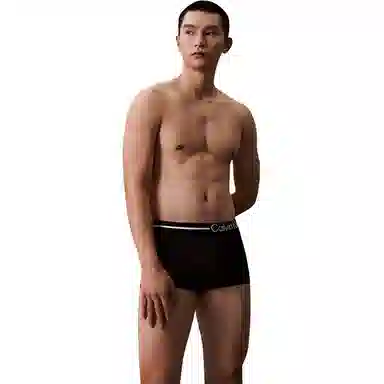 CALVIN KLEIN 3