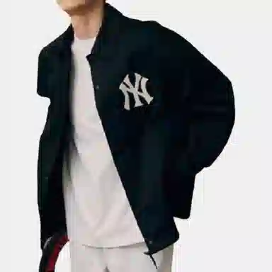 New Era x MLB SS23 Yankees Jacket Black