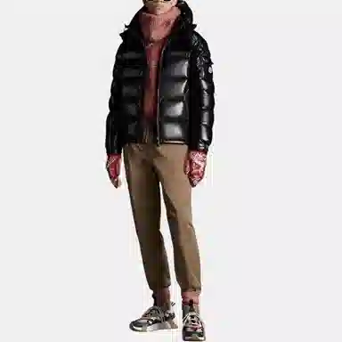 Moncler maya