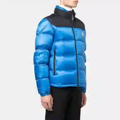 Moncler FW22 Logo