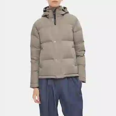 ARITZIA Super Puf Shorty MATT