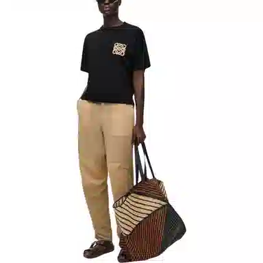 LOEWE SS23 LogoT