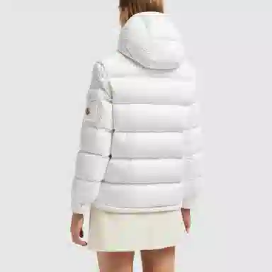 Moncler Maire