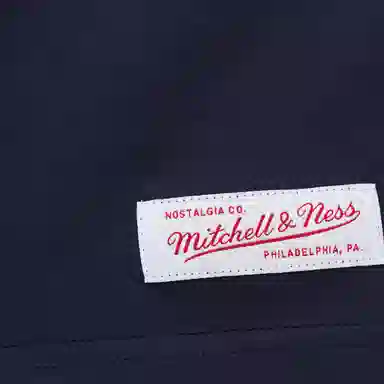 Mitchell Ness x NCAA Yale Bulldogs Vintage Logo Heavyweight Yoke T