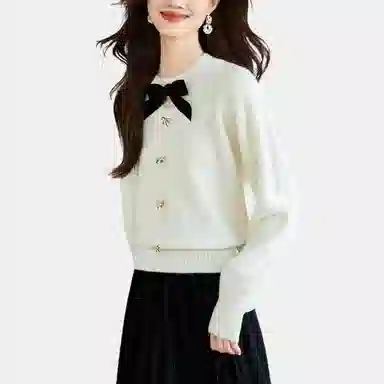 曲韩 拼色圆领短款针织衫 女款