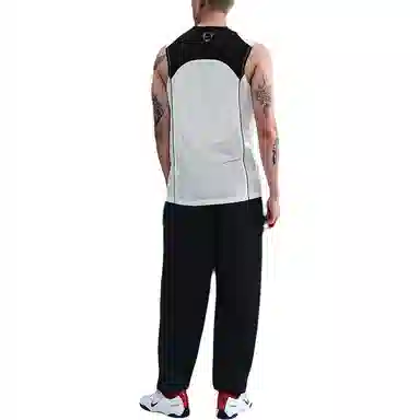 Nike Dri-Fit SS25 Total 90 logo