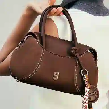 Gulucky Boston Bag
