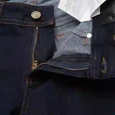 VERSACE JEANS COUTURE Logo