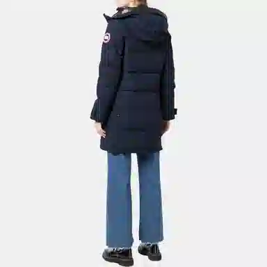 Canada Goose Regeneration