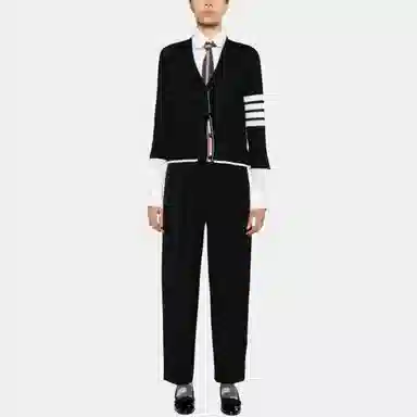 THOM BROWNE V