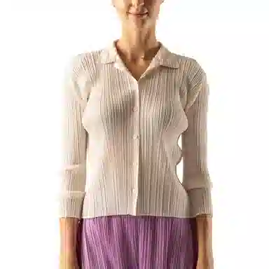 PLEATS PLEASE ISSEY MIYAKE