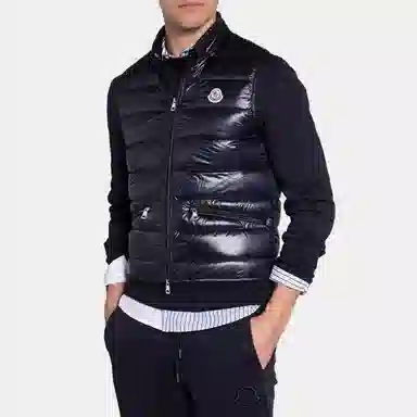 Moncler GUI