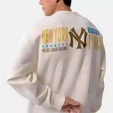 New Era x MLB Crewneck Ivory