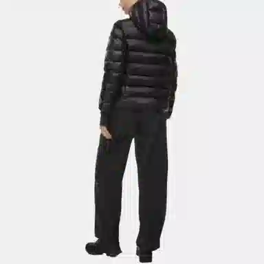 ARITZIA TNA Little Puff Classic 8