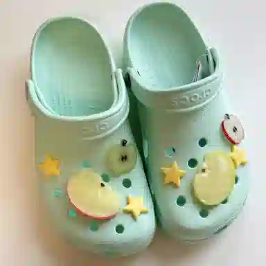 Crocs DIY