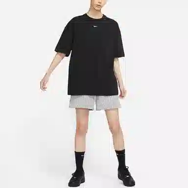 Nike Sportswear Essential Black