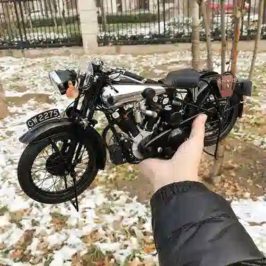 16 1932 BROUGH SUPERIOR SS 100 T.E.