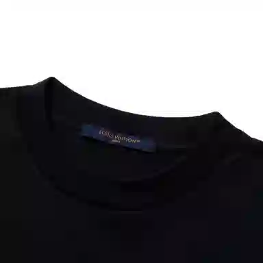 LOUIS VUITTON T
