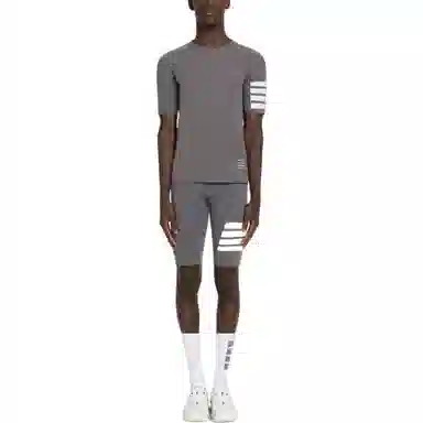 THOM BROWNE T