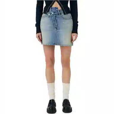 MOUSSY