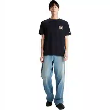 Tommy Hilfiger T