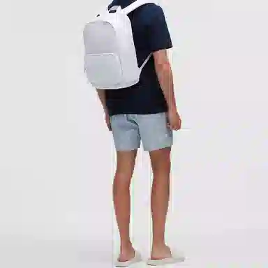 lululemon Everywhere 22L