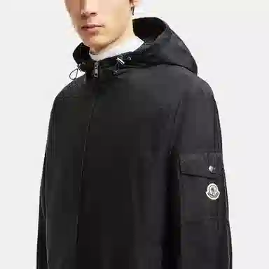 Moncler Etiache