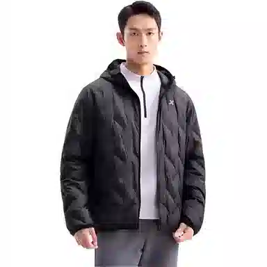 特步 跑步系列 纯色拉链连帽舒适透气短款羽绒服 男款 正黑色