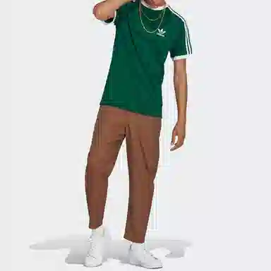 adidas originals Home of Classics LogoT