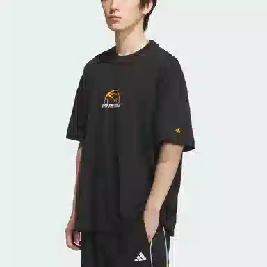 adidas BASKETBALL SS25 GRAPHIC T