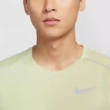 Nike DRI-FIT MILER T