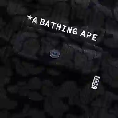 A BATHING APE