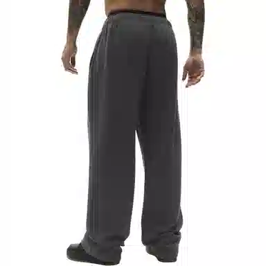 Alo Yoga JISOO Series