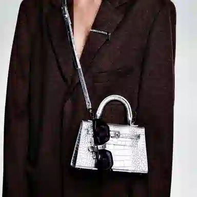 NothingButMini AlmostKelly