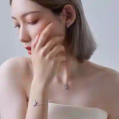 DaisyFellowes AY DF 925