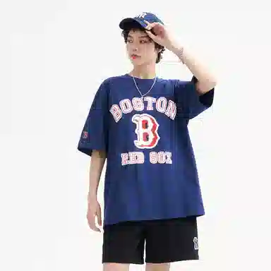 MLB T
