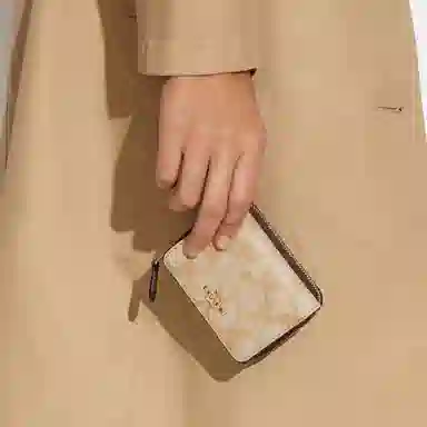 COACH Trifold Wallet 10