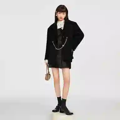 太平鸟女装 灯芯绒西装外套 女款