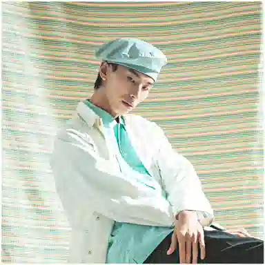 the MAD HATcher mini logo SATIN