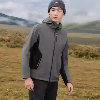 探路者 户外运动防水防风保暖夹克 男款