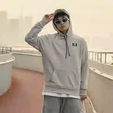 New Balance FW22 Logo