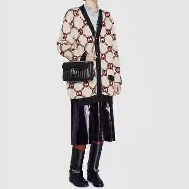 GUCCI Marmont Logo