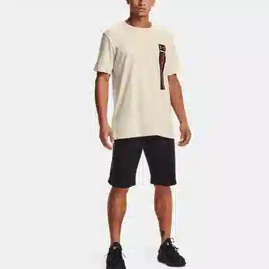 Under Armour T