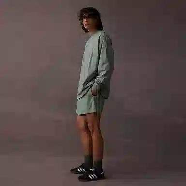 Fear of God Essentials LS Tee Sycamore