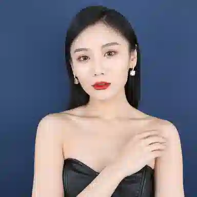 DaisyFellowes DF 925 Y2K