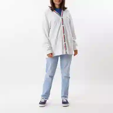 Champion V